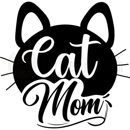 Schwarz-weiße Grafik mit Katzenohren und Schnurrhaaren, die den Schriftzug "Cat Mom" umrahmen, ideal für den Cat Mom Schnurr - Hoodie.