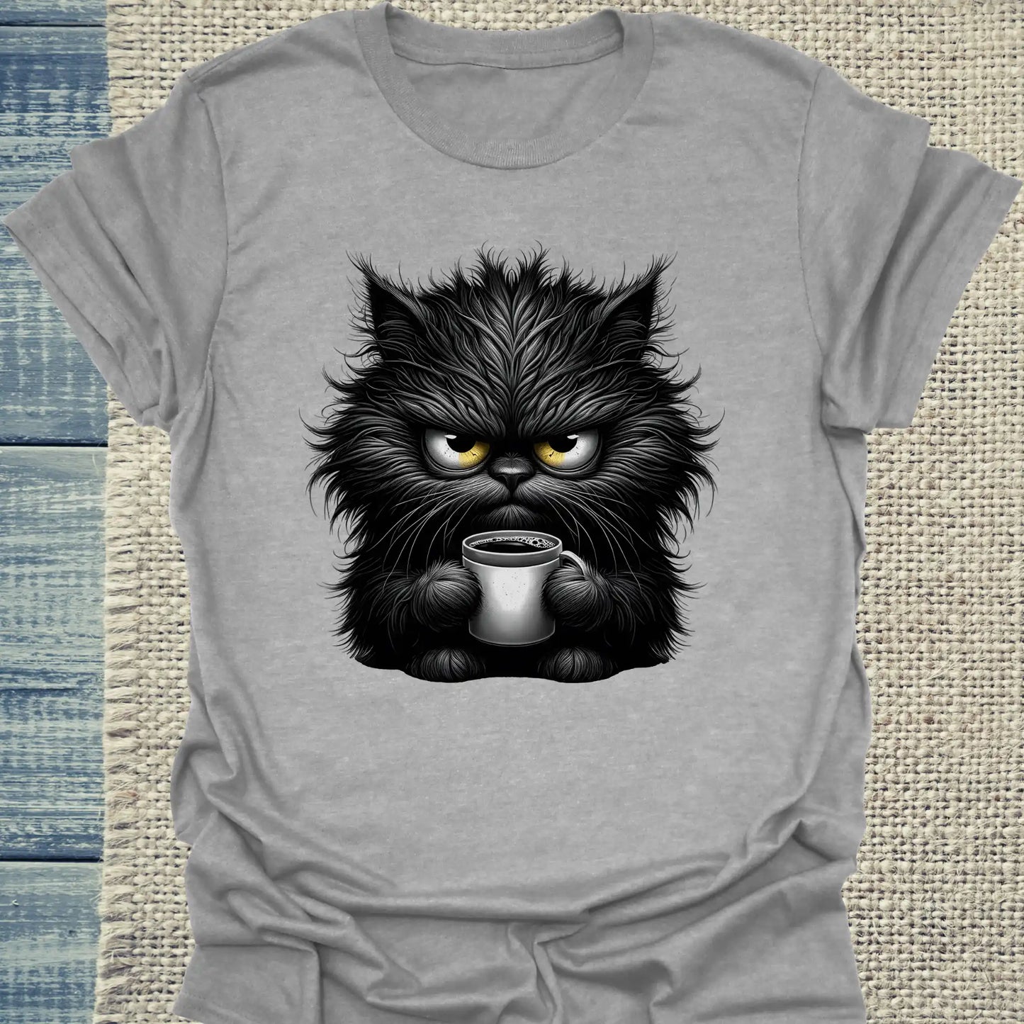 T-Shirt - Grantige Katze mit Kaffee - Unisex - Katze & Kaffee Grau