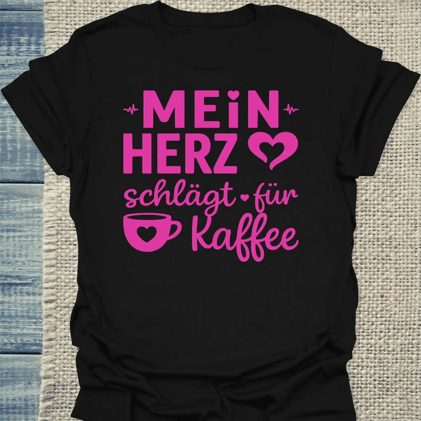 T-Shirt - Mein Herz schlägt für Kaffee - Unisex - Kaffee Schwarz