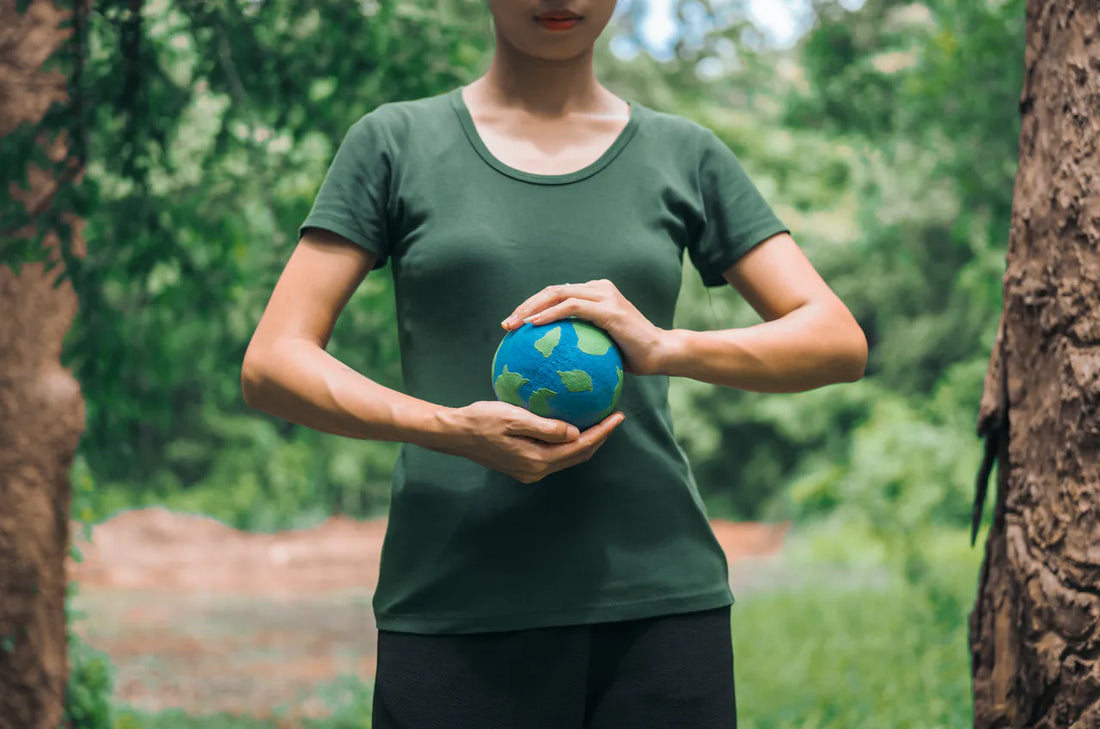 Fair Fashion vs. Fast Fashion: Warum Bio-Shirts die bessere Wahl sind