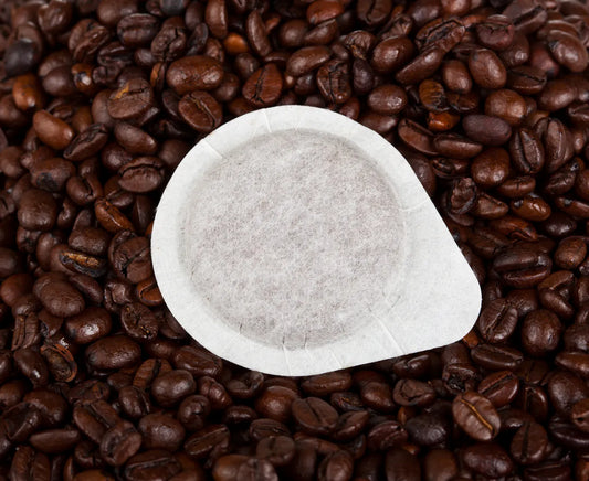 Kaffeepads als Spielzeug für Katzen