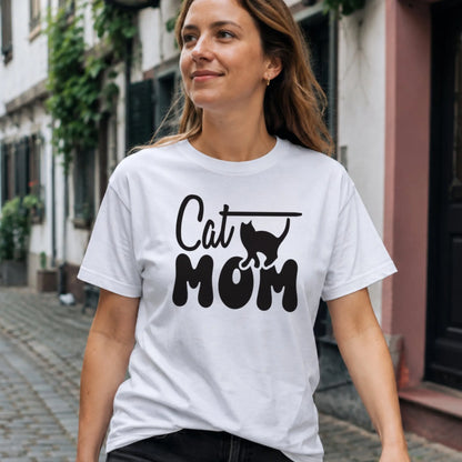Cat Mom - T-Shirt