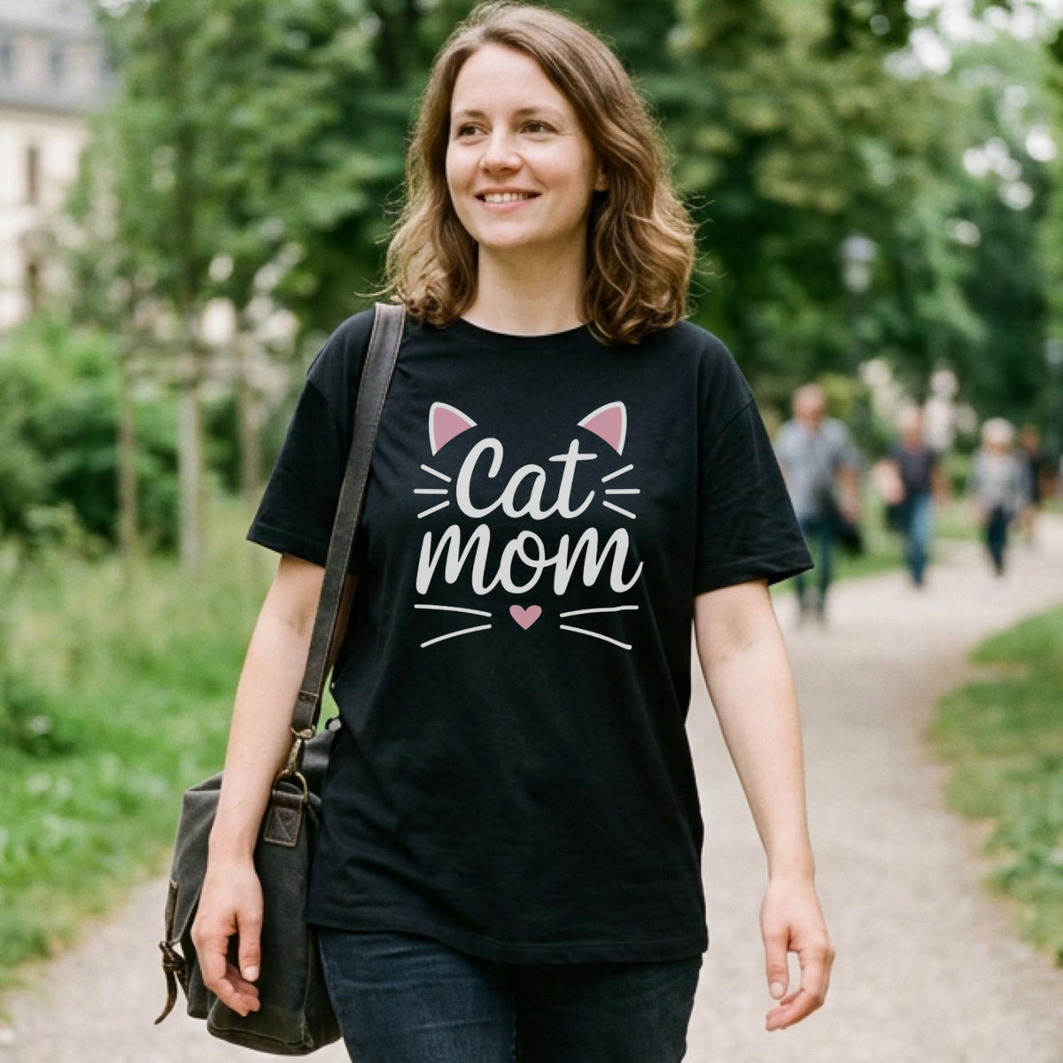 Cat Mom Pink - T-Shirt