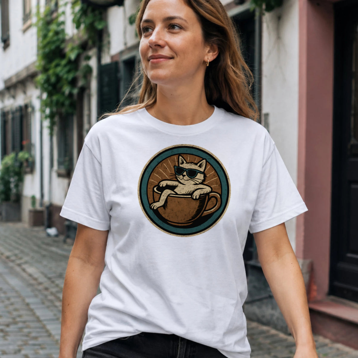 Katze in Tasse - Rund - T-Shirt