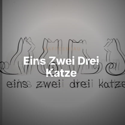 Eins Zwei Drei Katze - T-Shirt – Clean Showcase