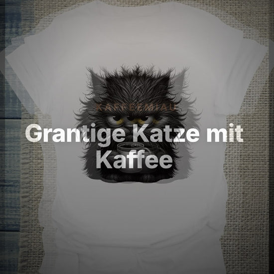Grantige Katze mit Kaffee - T-Shirt – Clean Showcase