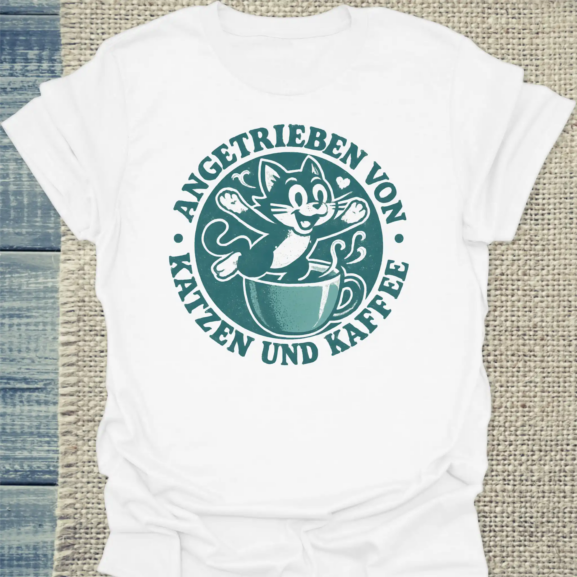 T-Shirt - Angetrieben von Katzen und Kaffee - Unisex - Katze & Kaffee Weiß