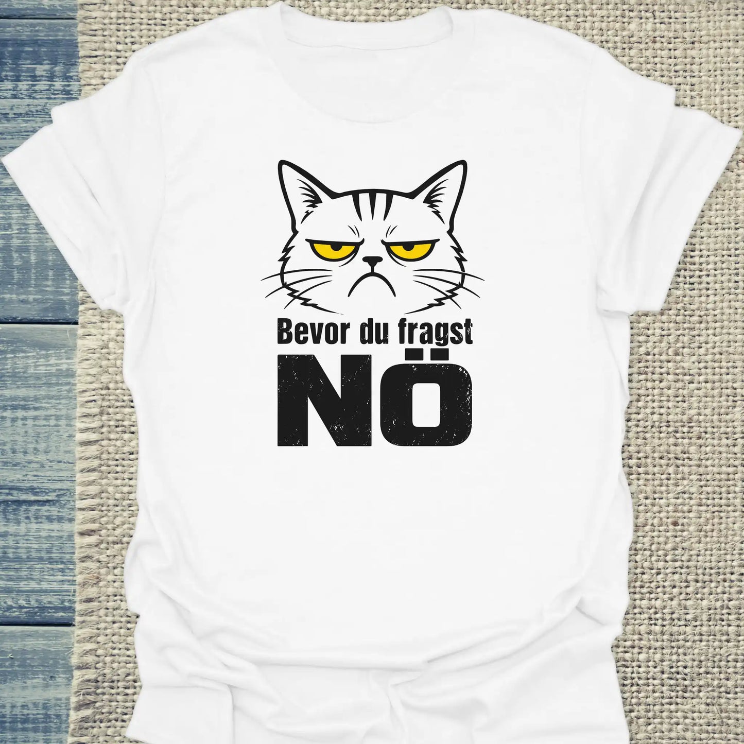 T-Shirt - Bevor du fragst, NÖ - Unisex - Katze Weiß