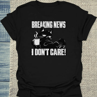 T-Shirt - Breaking News I don’t care - Unisex - Katze & Kaffee Schwarz