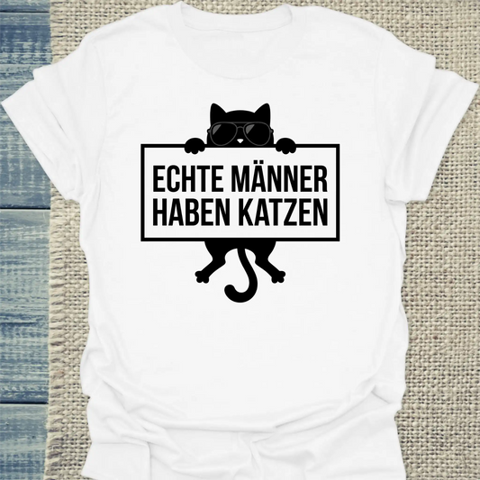 T-Shirt - Echte Männer haben Katzen - Unisex - Katze, Cat Guy Weiß