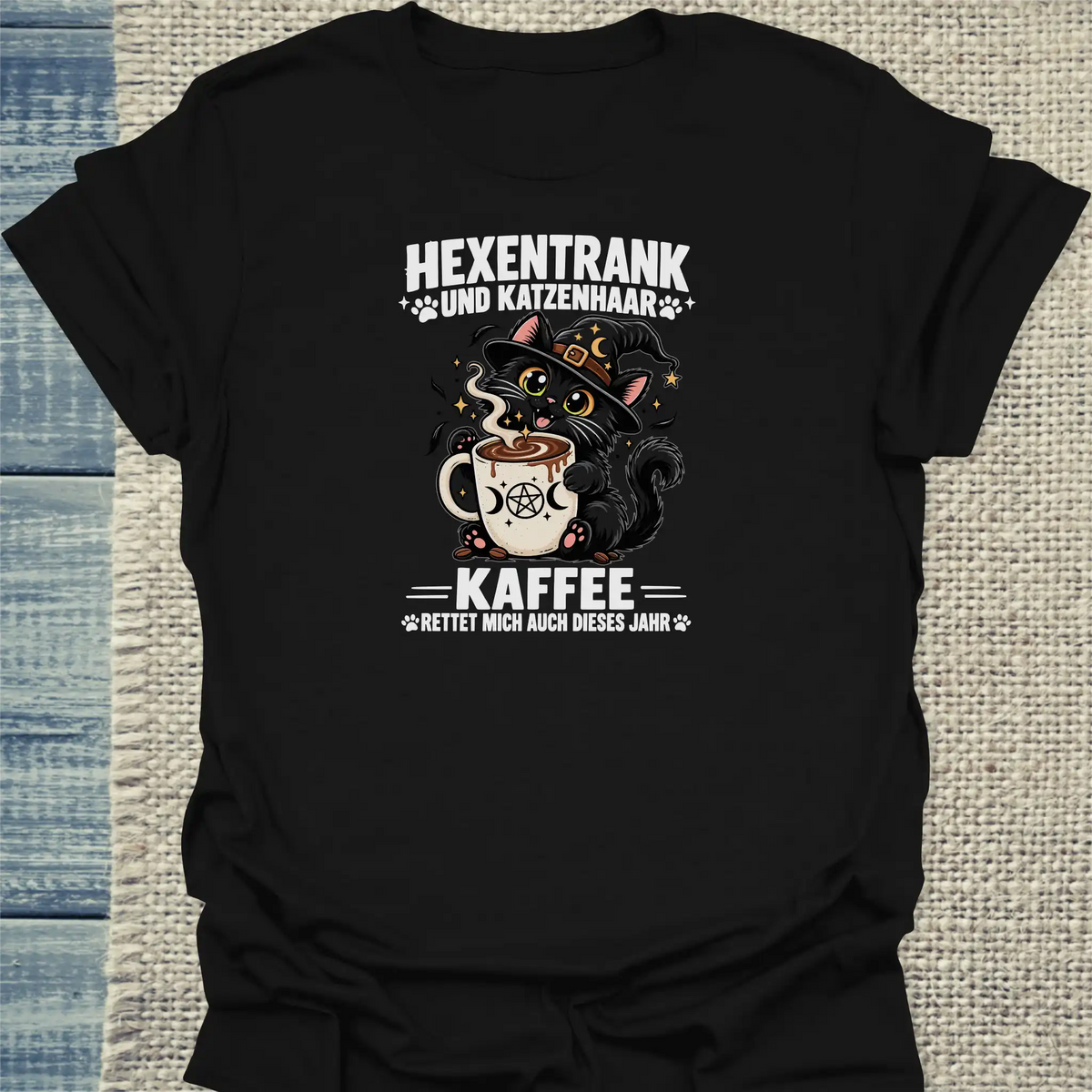 T-Shirt - Hexentrank und Katzenhaar - Unisex - Katze & Kaffee, Halloween Schwarz