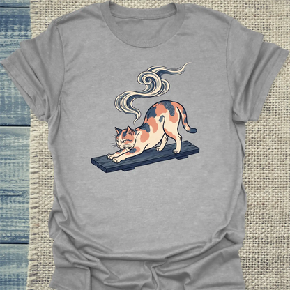 T-Shirt - Hokusai at Dawn - Unisex - Katze & Kaffee, Kunst Grau