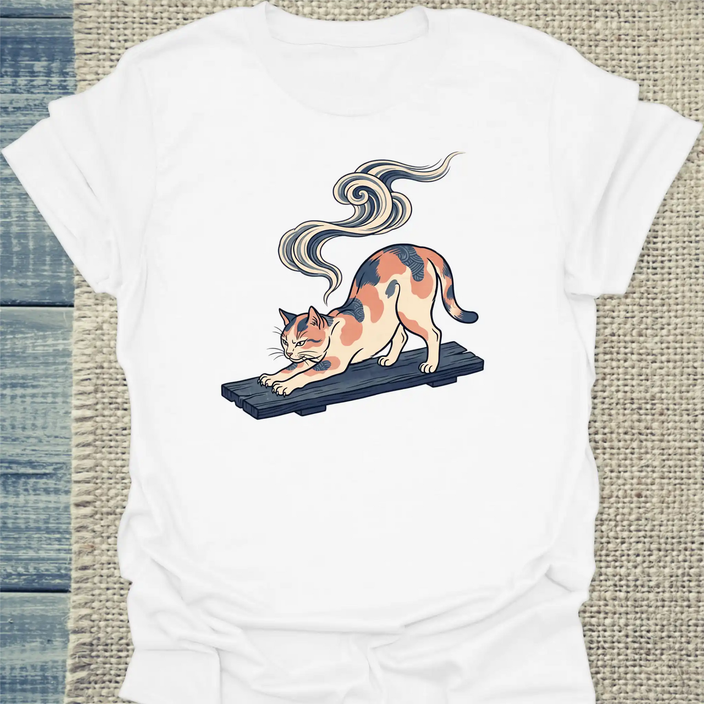 T-Shirt - Hokusai at Dawn - Unisex - Katze & Kaffee, Kunst Weiß