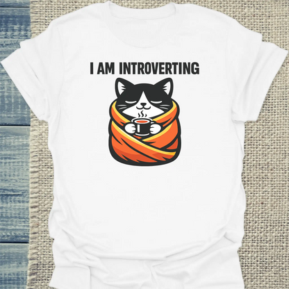 T-Shirt - i am introverting - Unisex - Katze Weiß