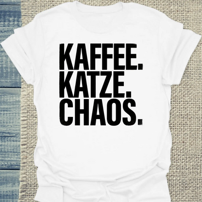 T-Shirt - Kaffee. Katze. Chaos. - Unisex - Katze & Kaffee, Black Edition Weiß