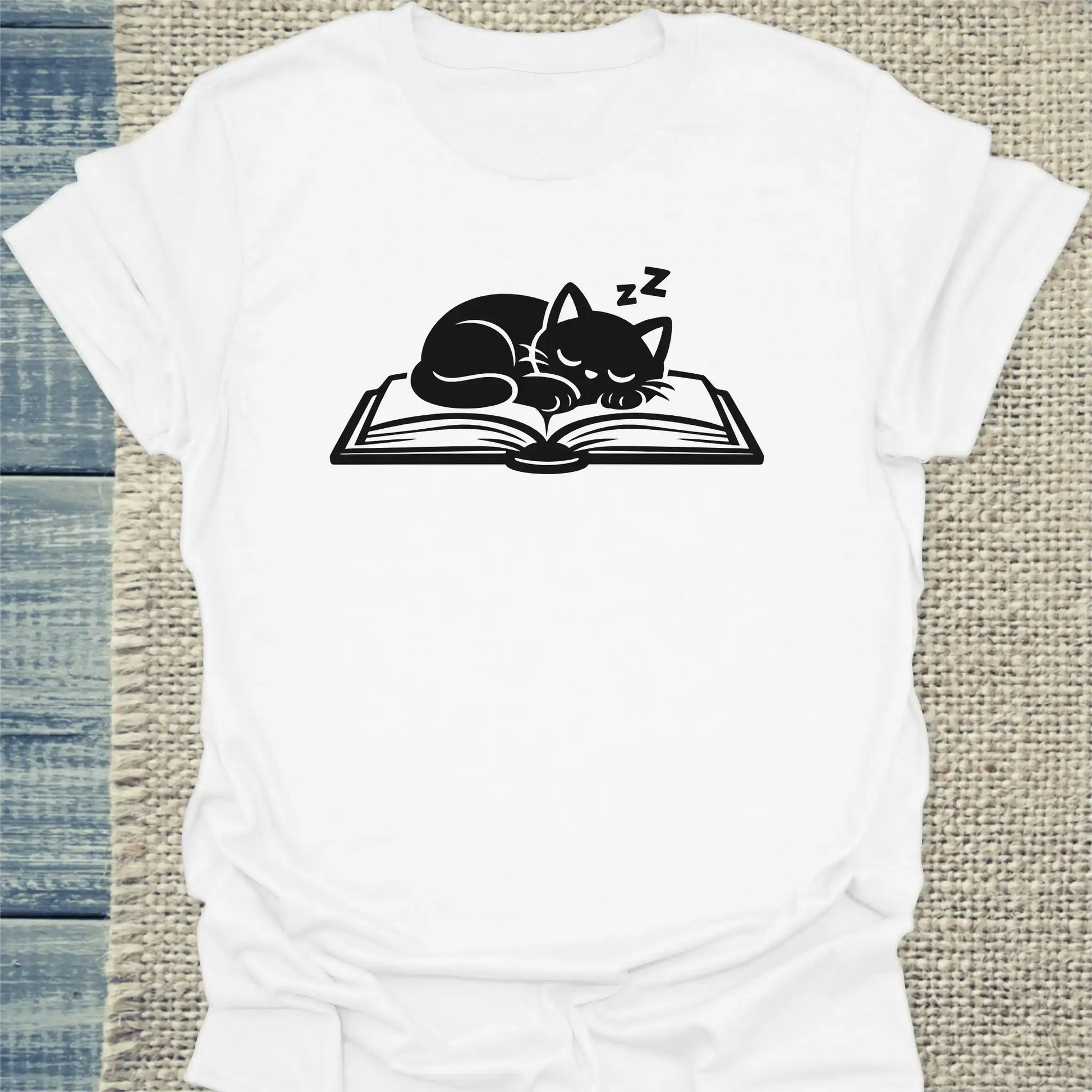 T-Shirt - Katze auf Buch - Unisex - Katze Weiß