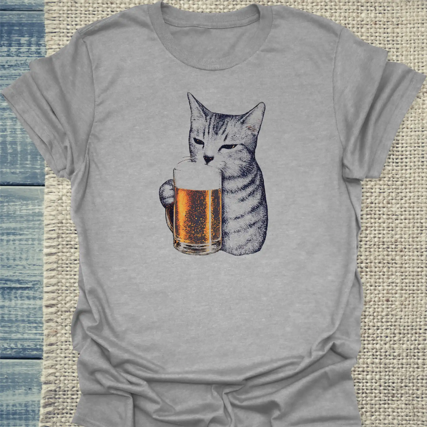 T-Shirt - Katze trinkt Bier - Unisex - Katze Grau