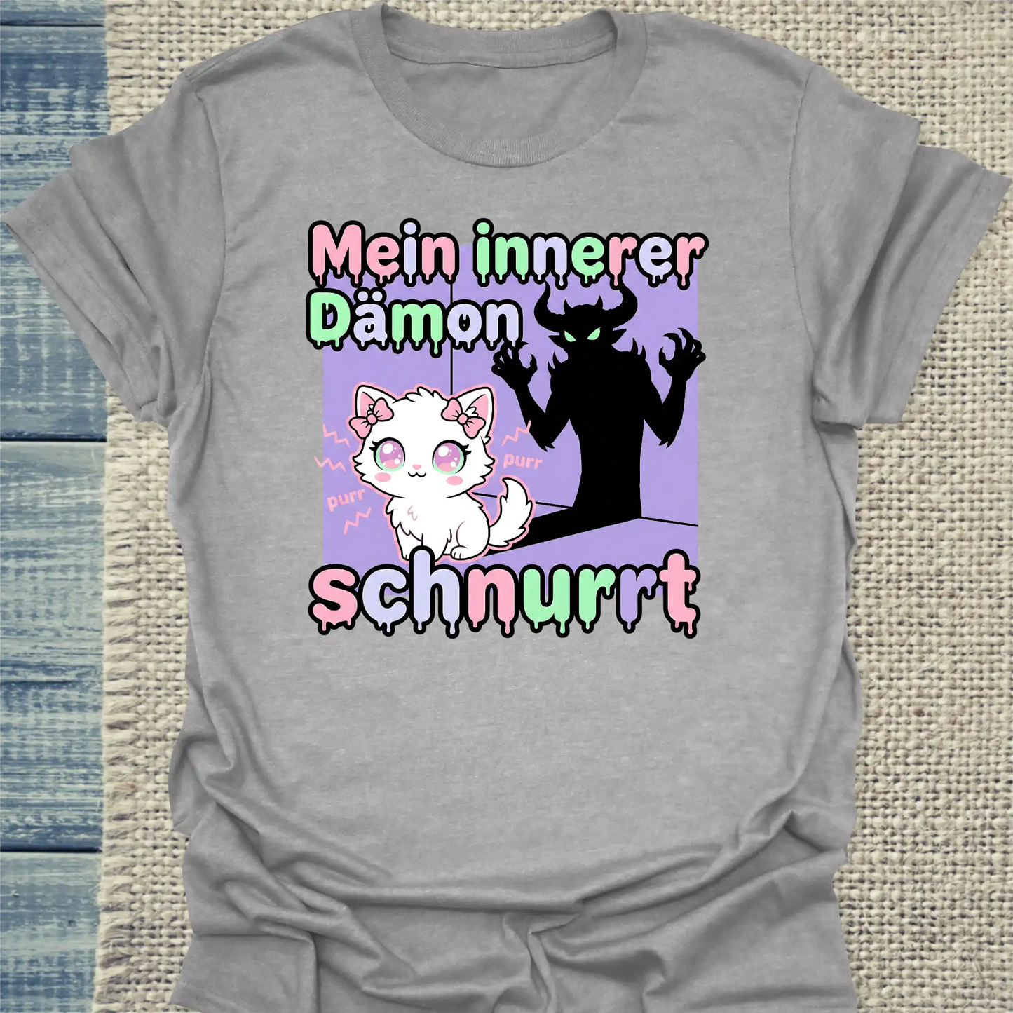 T-Shirt - Mein innerer Dämon schnurrt - Unisex - Katze Grau
