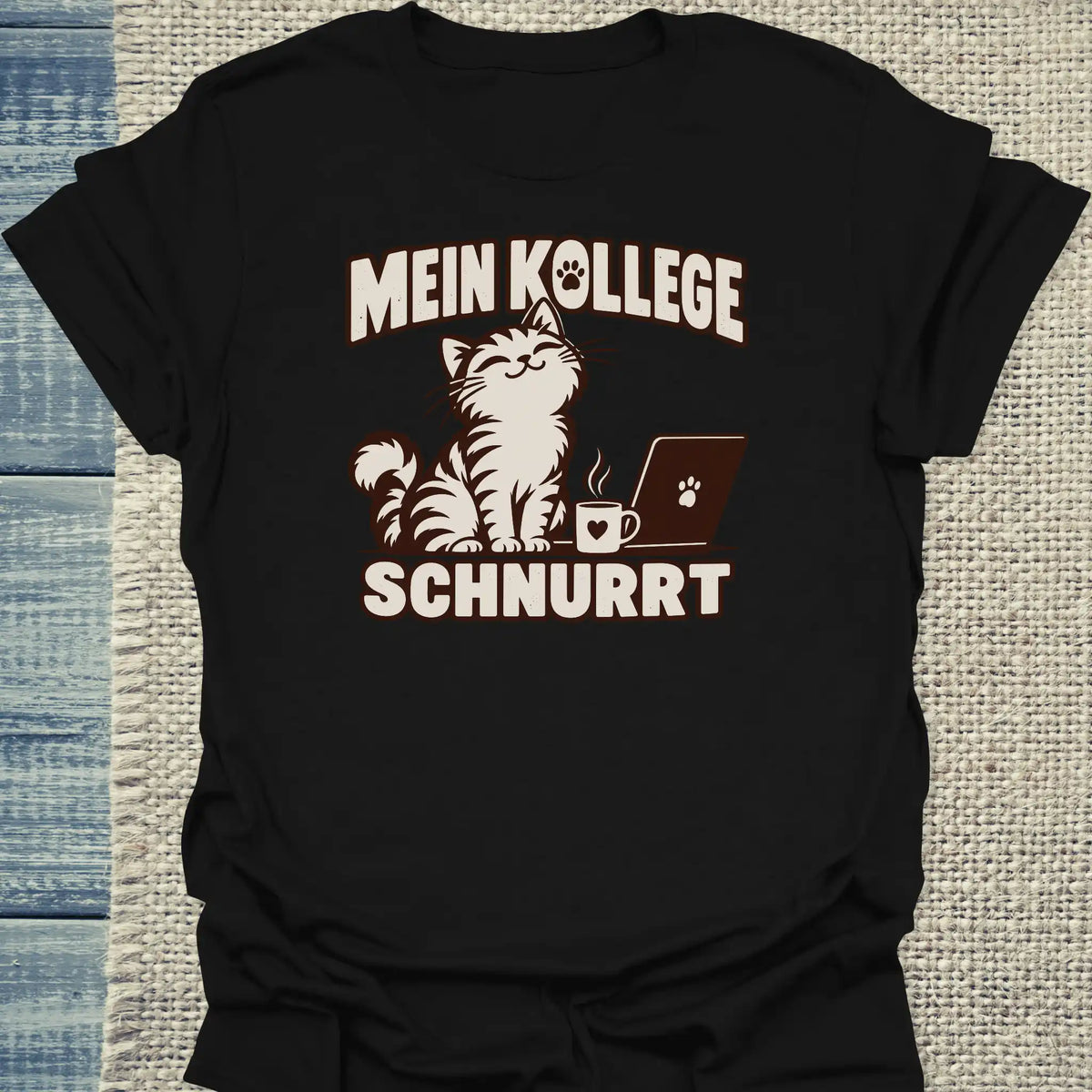 T-Shirt - Mein Kollege schnurrt - Unisex - Katze Schwarz