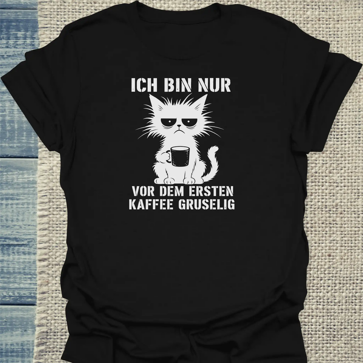 T-Shirt - Vor Kaffee gruselig - Unisex - Katze & Kaffee, Halloween Schwarz