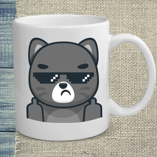 Tasse 325ml - Schwarze Katze mit Brille Mittelfinger - Katze